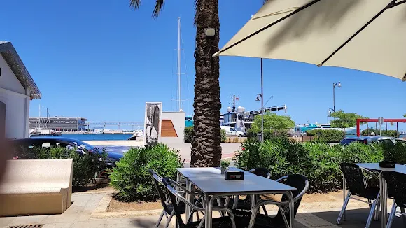 John G.V. Cafe-Bar Restaurante - Denia