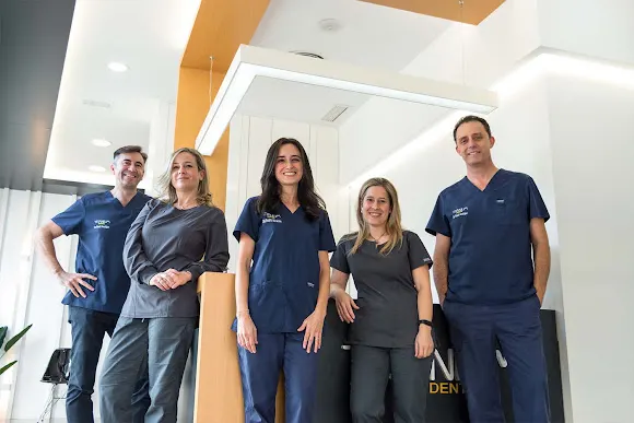Titanium Dental Santa Pola