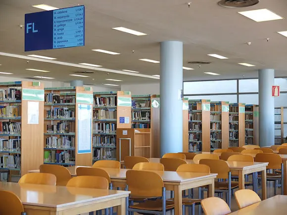 Biblioteca Universitaria UA