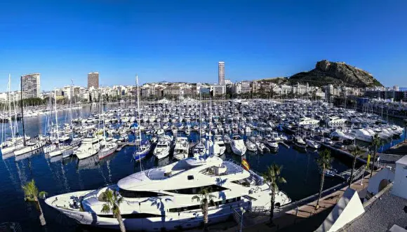 Marina Deportiva del Puerto de Alicante