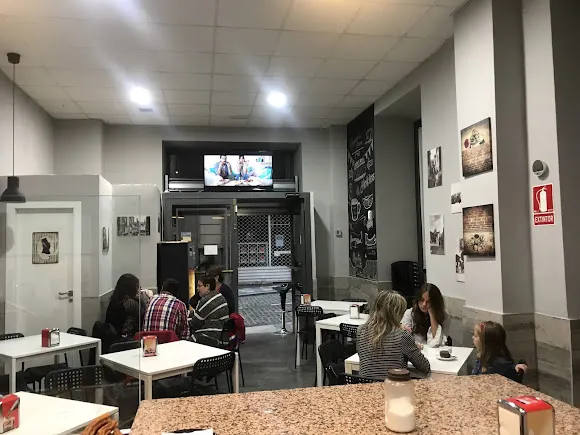 Churreria-Chocolatería Chau - Alcoy