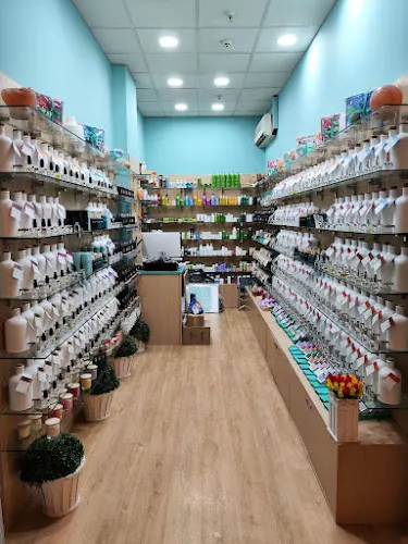 AROMAS Artesanales CC Plaza Mar 2 Alicante - Perfumería - Alicante
