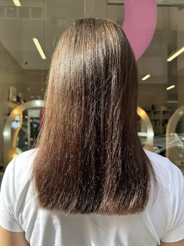 G×Bar Alicante - Cabello Maquillaje Uñas Piel - Alicante