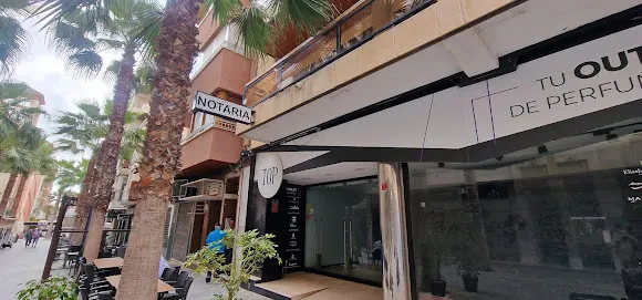 Notaría Torrevieja Clara González Gómez