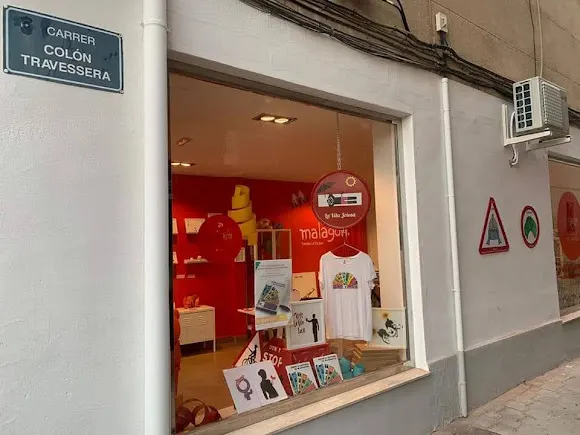 BY MALAGÓN