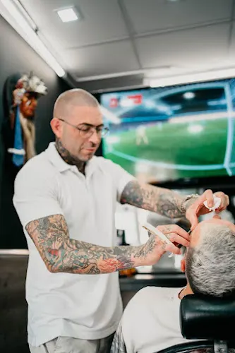 MIAMI 305 BARBER SHOP - Alicante