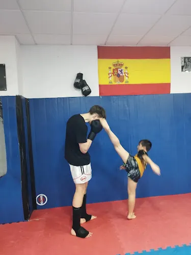 Fight Team Crespo
