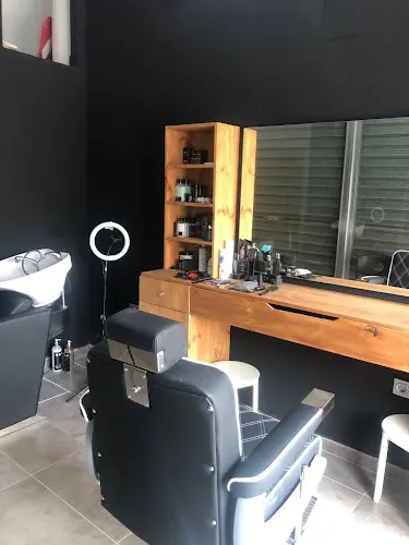 FLOW BARBER SHOP - Orihuela