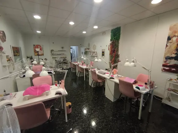 Salón de Uñas Beauty Oasis Altabix - Elche