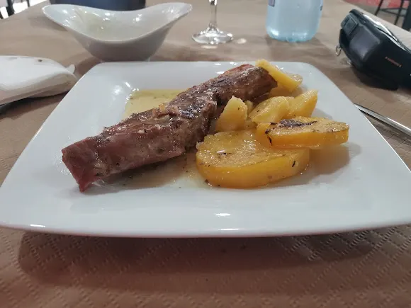 Pat~xi Gastrobar - Pego