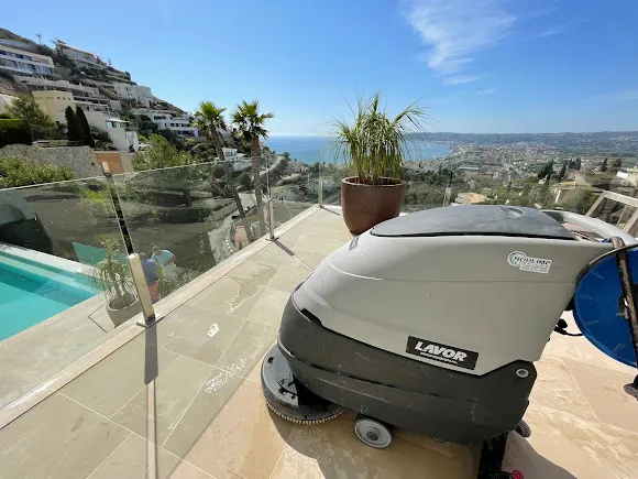 NOULIMP SERVICES JAVEA