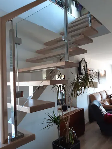 La Contrahuella - Barandillas y Escaleras - Ebanista en Alicante