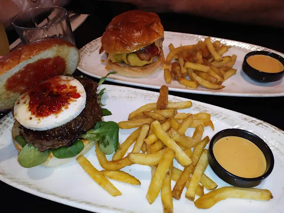 Tremenda Ruiz Brothers Burgers I Hamburguesería Santa Pola - Santa Pola