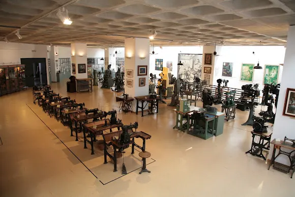 Museo del Calzado "José María Amat Amer" - Elda
