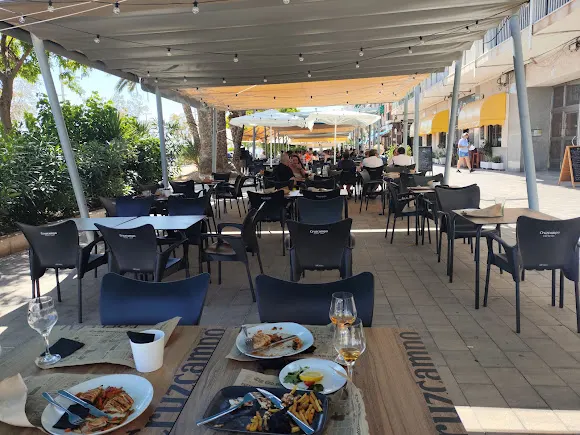 El Farolito Resto Piano Bar - Pub restaurante en Santa Pola