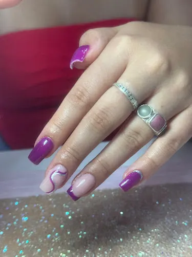 Irina Nails