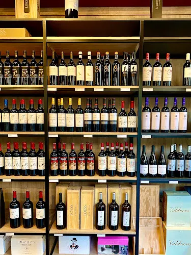 Osiris Wine Boutique - Alicante