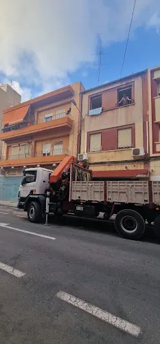Grúas y Transportes Especiales El Alicanti