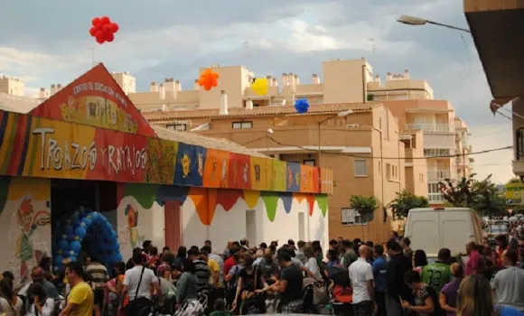 Trazos y Rayajos - San Vicente del Raspeig