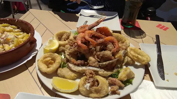 Restobar La Playa