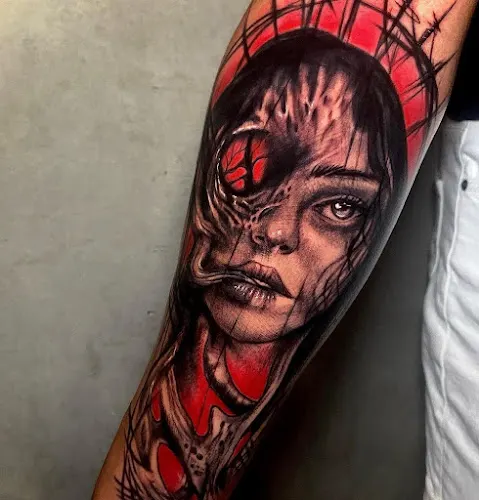 La Rosa Negra Tattoo Shop ALICANTE