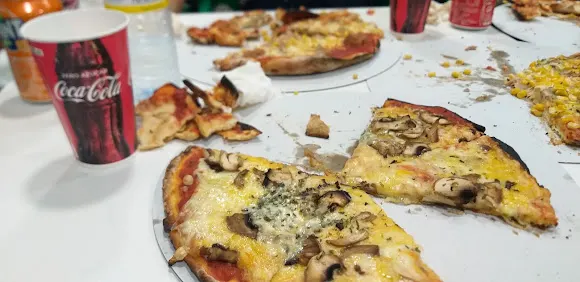 Llévatelo Pizzas