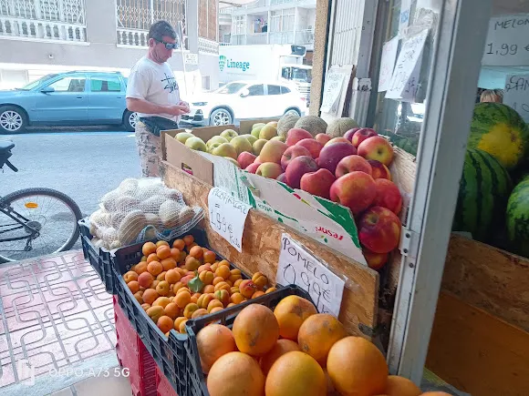 Frutería Amar Indu
