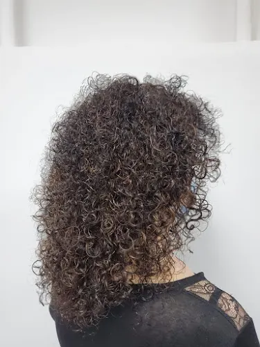 Alicia García Peluquería - Barber Shop - Alicante