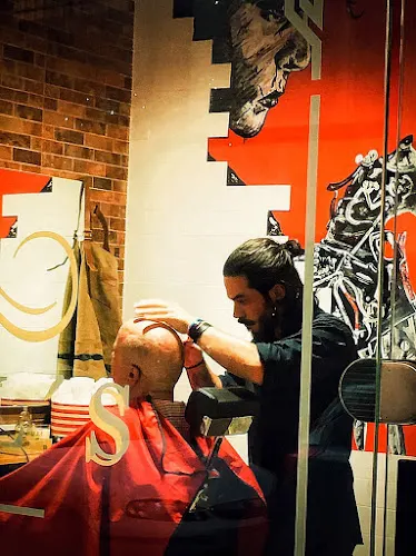 Cultural’s barber 1990