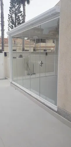 PPS Glass Curtains