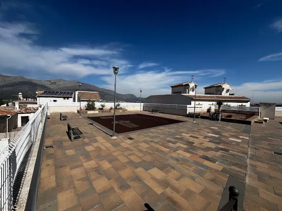 Pàrking Plaça de la Pilota - Orba