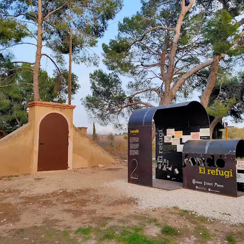 Espai memorialista del Fondó - Fondo de les Neus (el)/Hondon de las Nieves
