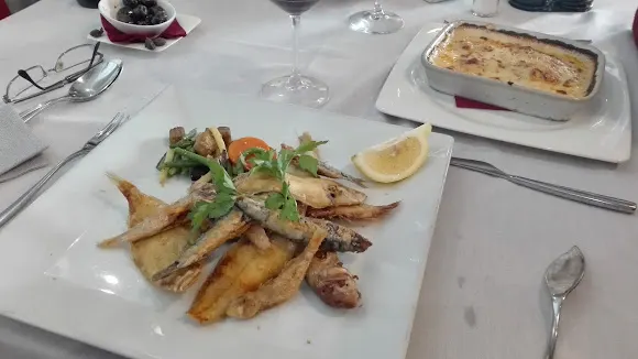 La Tapería colon 52