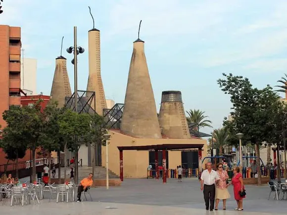 Las Chimeneas