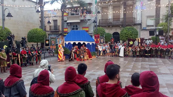 Asociación de Fiestas de Moros y Cristianos San Fco. de Asís - Crevillent