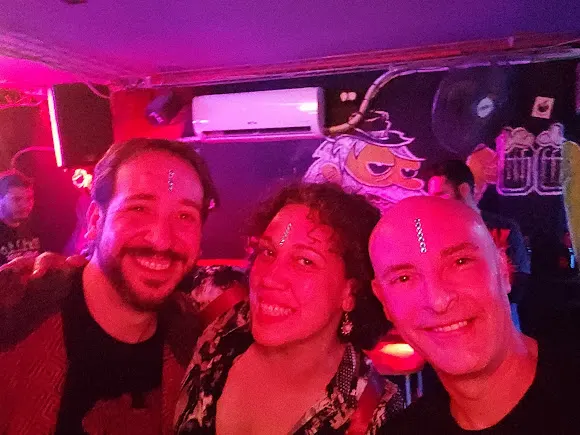 Exilio Punk Rock bar