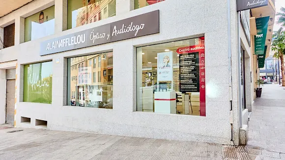 Alain Afflelou Óptico y Audiólogo, Carrer Corbeta, Calpe - Calpe