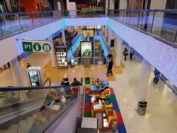 Centro Comercial Alzamora - Alcoy