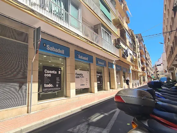 Banco Sabadell - Servicio de Caja Automatizada - Benidorm