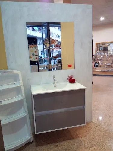INSTALACIONES VALERIANO S.L. Fontaneria - Villena