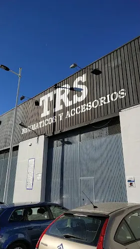 TRS.NEUMATICOS Y ACCESORIOS
