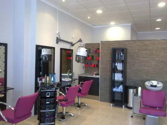 Peluquería Zammit en Torrevieja ️ - Torrevieja