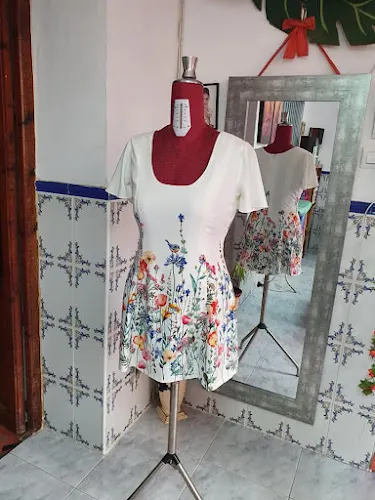 Modista Marian Alemañ