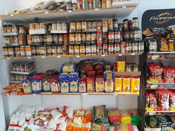 CARNICERÍA Y CHARCUTERÍA LA PAZ HALAL