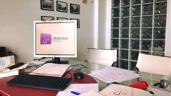 Pilar Albandea - Alicante