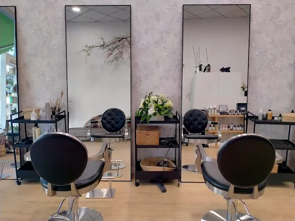 Belgravia Hair & Beauty - Peluquería en Alfas del Pi (l)