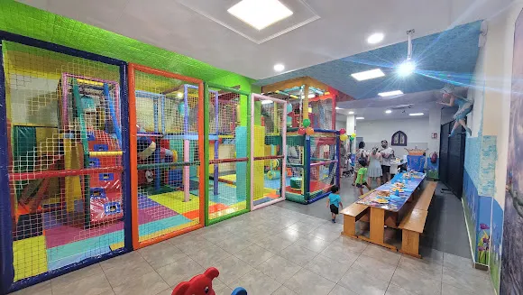 Parque Infantil Fantasía - Alicante