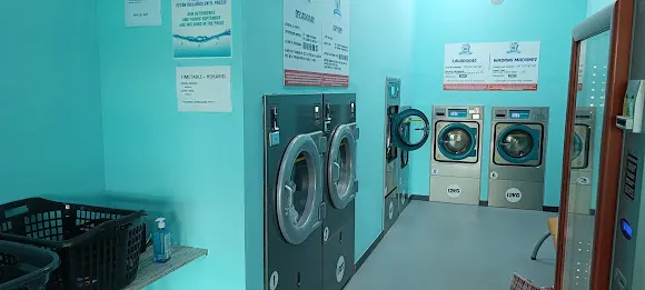 LITTLE BUBBLES LAUNDRY