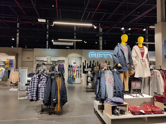 Fifty Outlet - San Vicente del Raspeig
