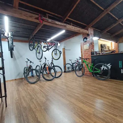 Heavy Garage - San Vicente del Raspeig